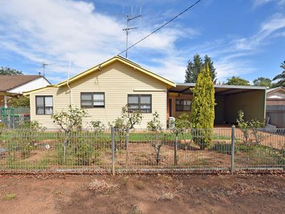 116 Temoin Street, Narromine