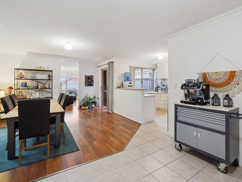 2 Stannard Street, St James