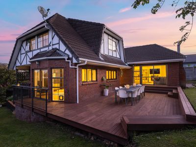 17 Noumea Place, Mairangi Bay