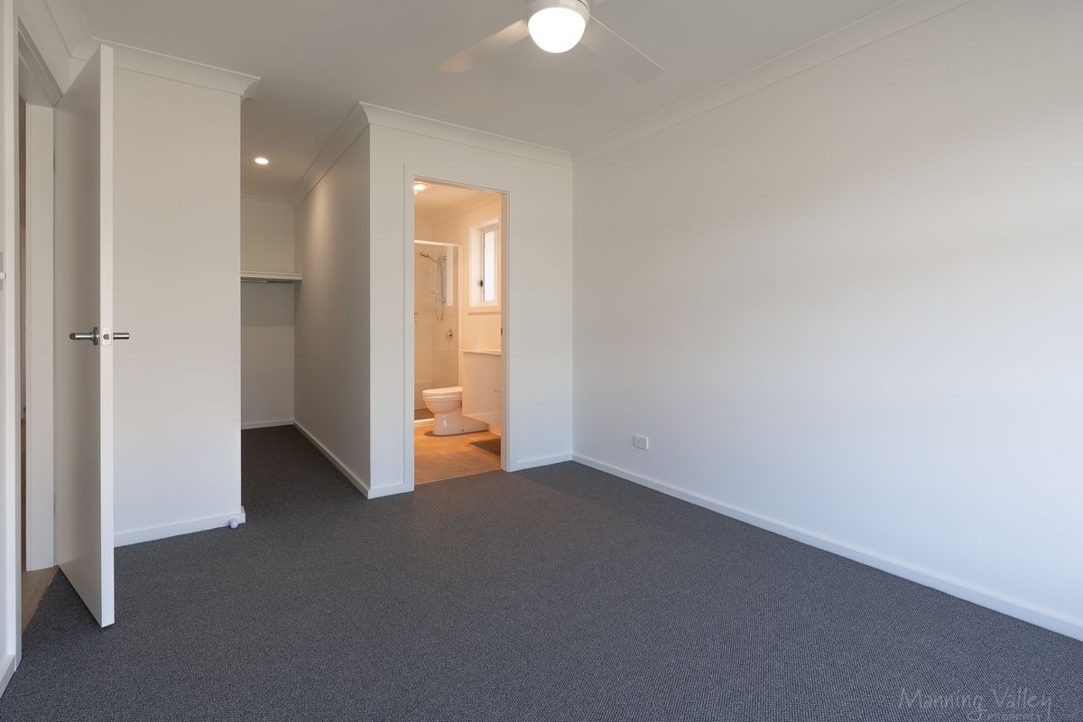 1&2 / 5 Melinga Place, Taree