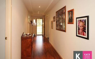 5 Patrick Place, Beaconsfield
