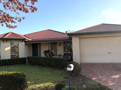 7 Conquest Drive, Werribee