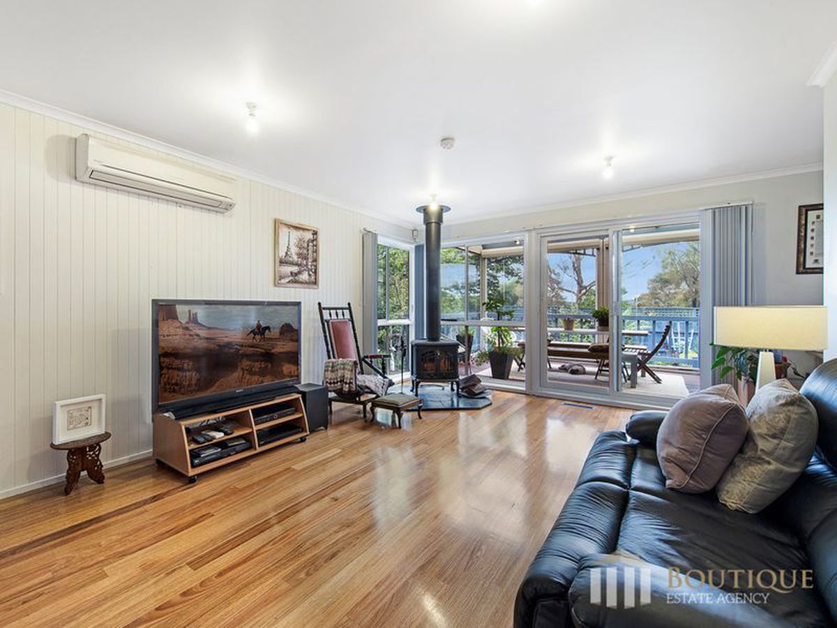 5 Taurus Avenue, Dandenong North