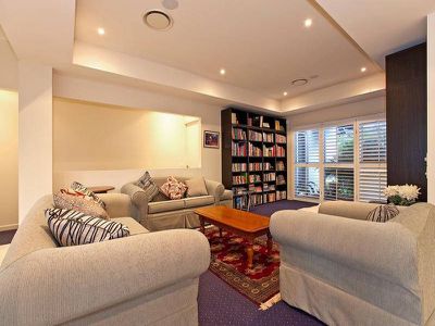 107 Bleasby Road, Eight Mile Plains