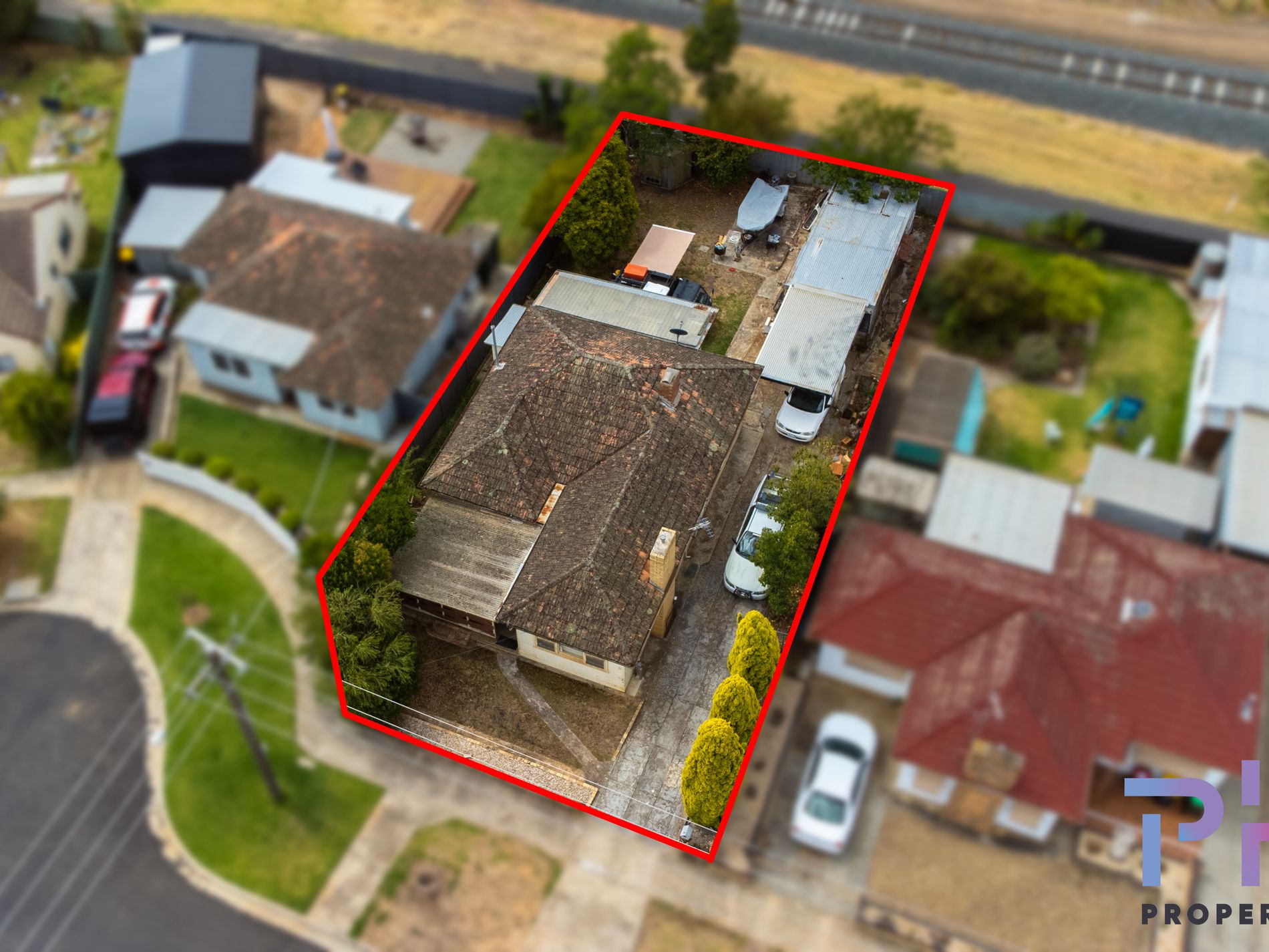 15 Moray Crescent, North Bendigo PH Property