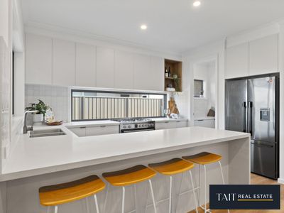 24 Blackwood Crescent, Yarrawonga