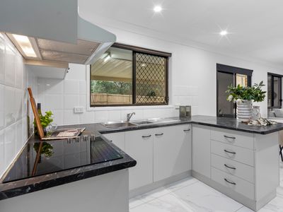 12 Timberline Court, Springfield