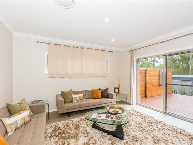 64 Heritage Dr, Appin