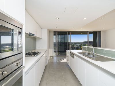 705 / 2 Oldfield Street, Burswood