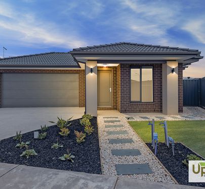 27 Yoho Road, Clyde