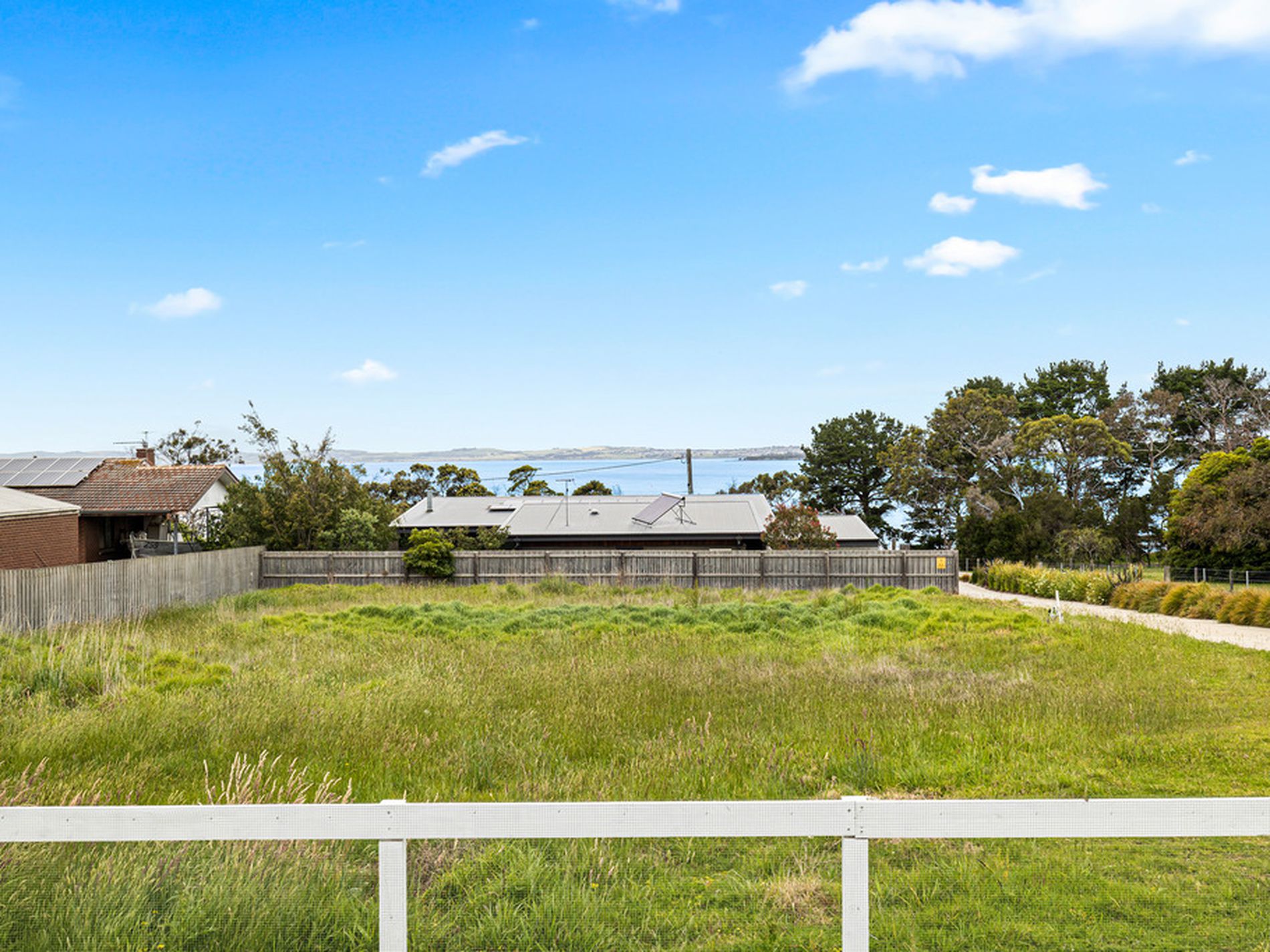 55B 55B Beach Road, Rhyll