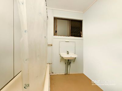 23 Doreen Cr, Ellen Grove