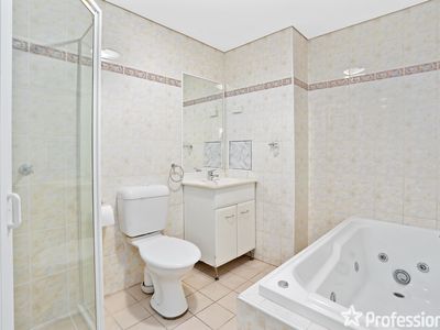 1 / 16-18 Fifth Avenue, Blacktown