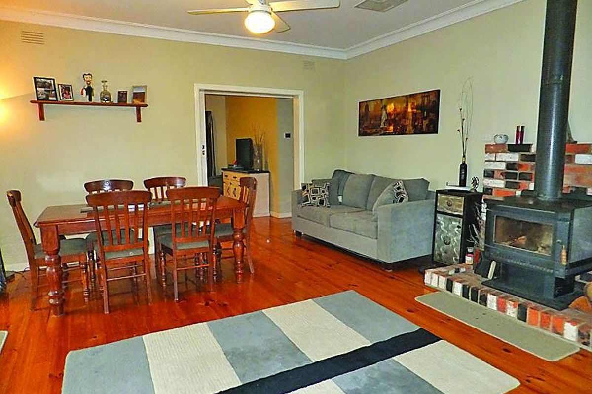 14 Weller Road, Lancaster