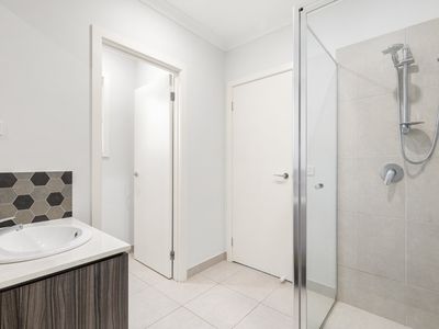 2 Toombon Street, Werribee