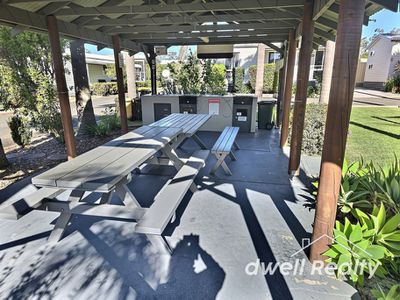 36 / 278-280 PRINCES HIGHWAY, Bomaderry