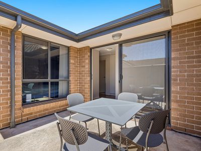 8 / 15 Windsong Court, Morphett Vale
