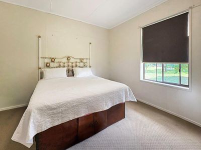 2-4 Breeza Street, Carroll