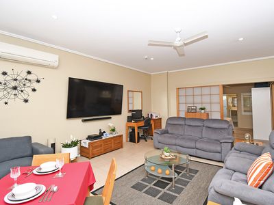 8 / 569 Esplanade, Urangan