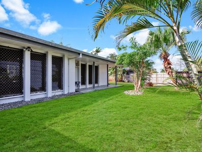 52-54 Oleander Street, Holloways Beach