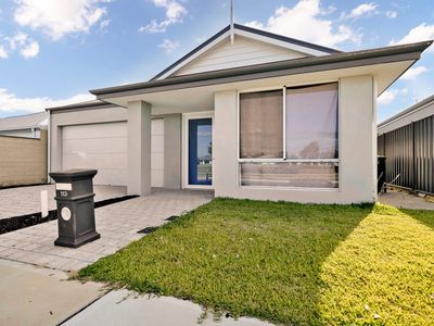 113 BUTTERLEAF ROAD, Baldivis