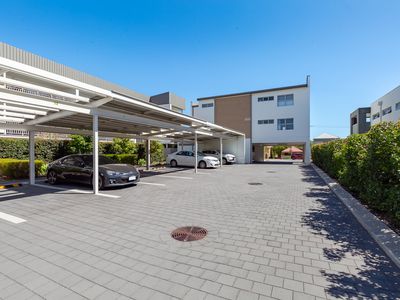 9 / 28 Pollard Street, Glendalough