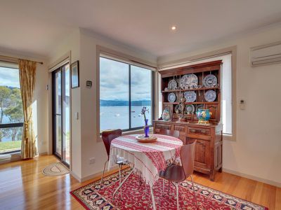 6707 Channel Highway, Deep Bay