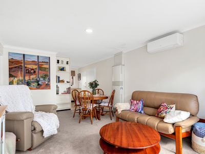 1 / 7 MAMBOURIN STREET, Werribee