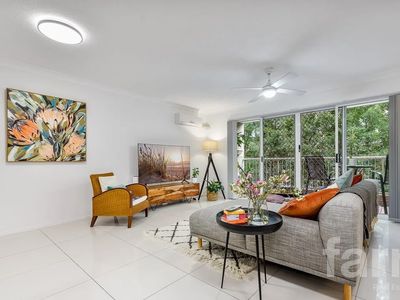 19 / 72 Brighton Street, Biggera Waters