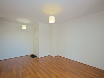 8/57 King George Street, Victoria Park