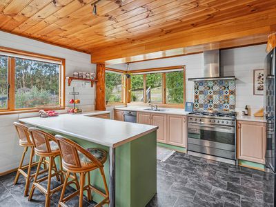 190 Cripps Road, Woodbridge