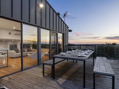 10-12 Nalong Street, Rye