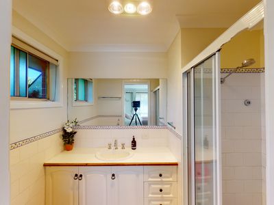 75 Websdale Drive, Dubbo