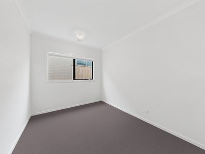 27 Balcarra Street, Clyde North