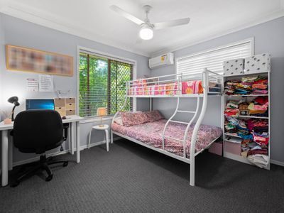 1 / 2 Denison Court, Capalaba