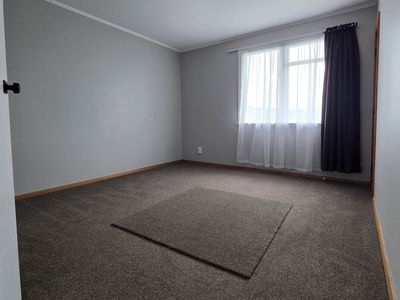 8B Devon Place, Cannons Creek