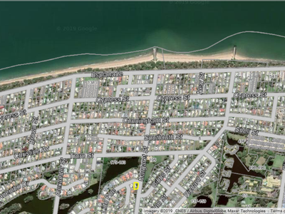 24 Lido Parade, Urangan