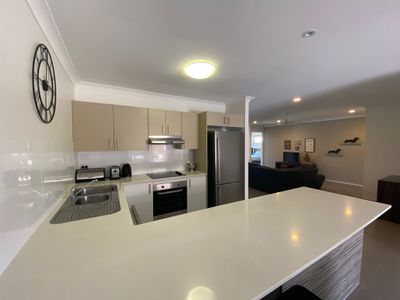 130 / 230 Pulgul Street, Urangan