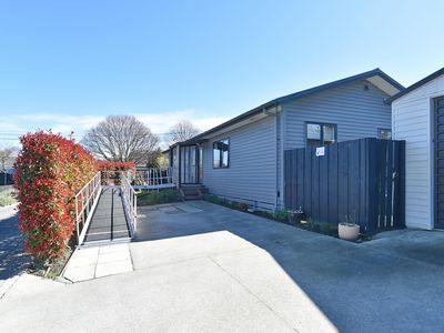 1 / 138 Kerrs Road, Avonside