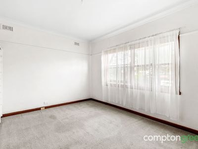 64 Francis Street, Belmont
