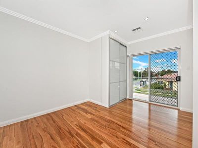 1 Dellwood  St, Granville