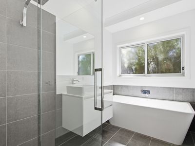 4 Lapwing Lane, Sale