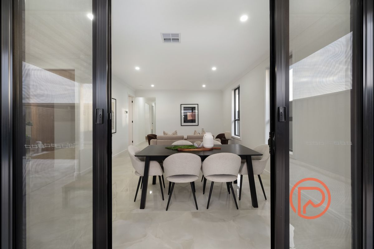 7 RAGLESS STREET, Munno Para West