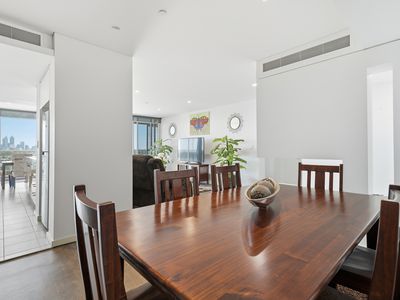 1401 / 30 The Circus, Burswood