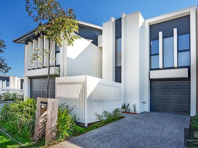 100 Grace Crescent , Kellyville