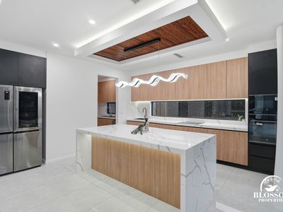 24 Gromark Terrace(THE GABLES), Box Hill