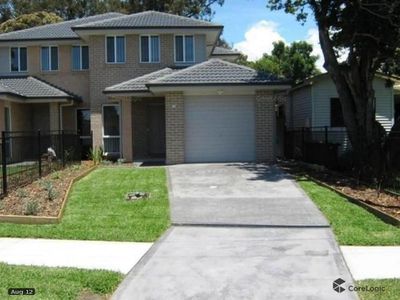 62 The Boulevarde, Oak Flats