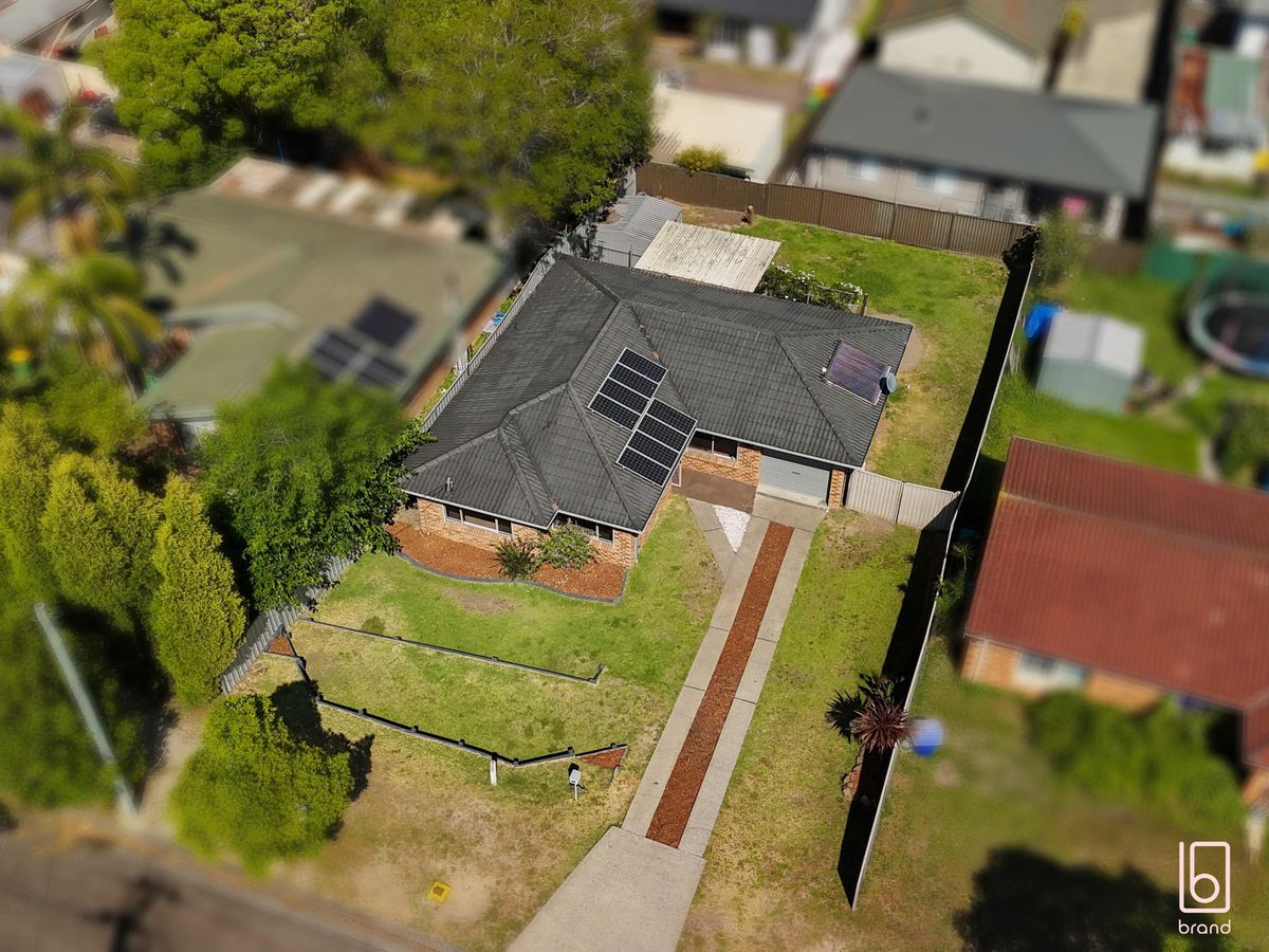 16 White Swan Avenue, Blue Haven