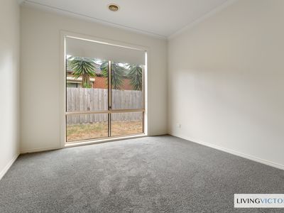 11 Everwin Drive, Werribee