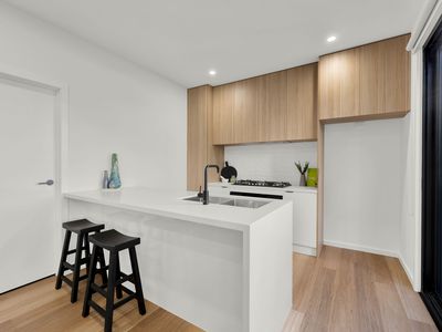 1 / 235 Oriel Road, Heidelberg West